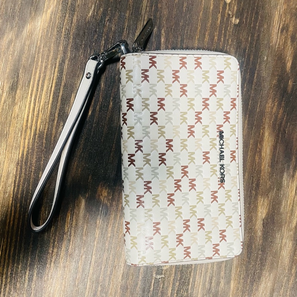 Michael Kors White and Brown Logo Wallet